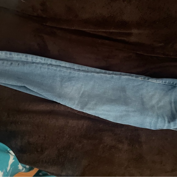 Good American - Picture 3 of 6